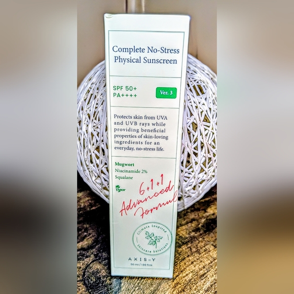 5/75$ AXIS-Y Complete No-Stress Physical Sunscreen Broad Spectrum SPF 50+ PA++++ - Picture 1 of 8